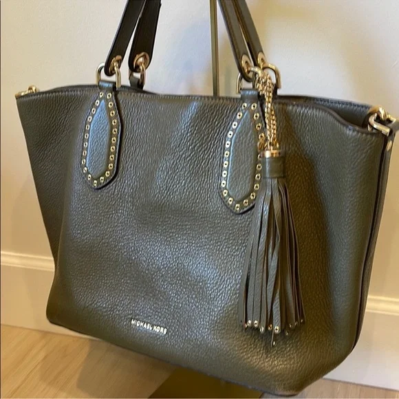Michael Kors olive green Tote Bag with Gold Accents - Picture 2 of 7